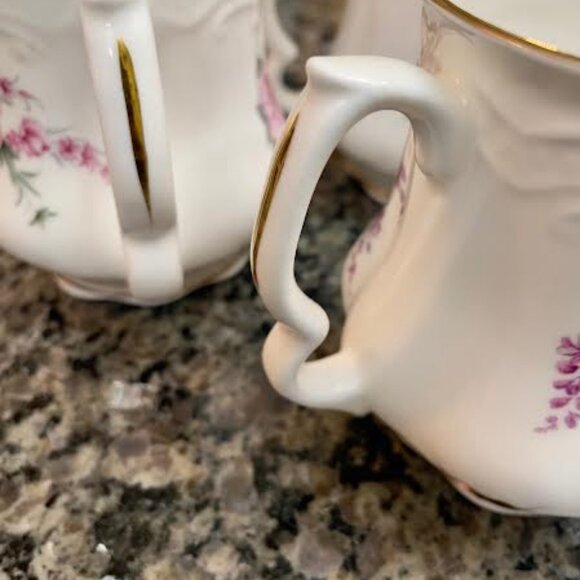 Vintage David Michael English Floral Bone China Mugs - Set of 4 - Picture 11 of 16
